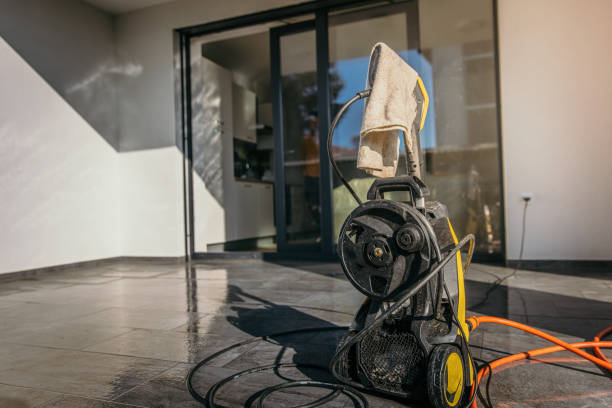 Best Factory Floor Cleaning  in Willowbrook, CA
